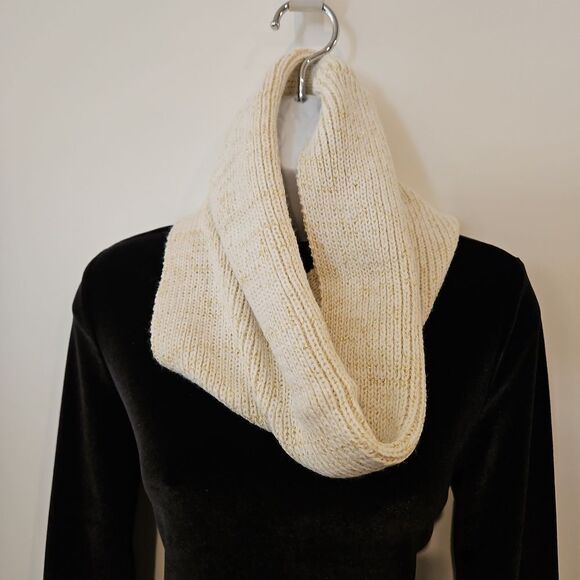 Cream and Gold Infinity Scarf - Picture 4 of 4